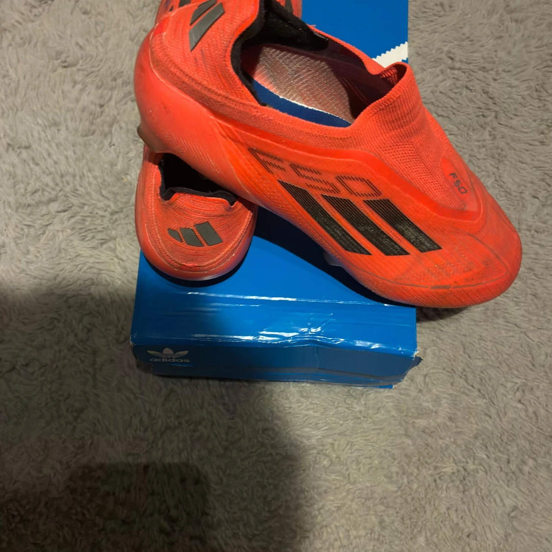Adidas f50  - 2