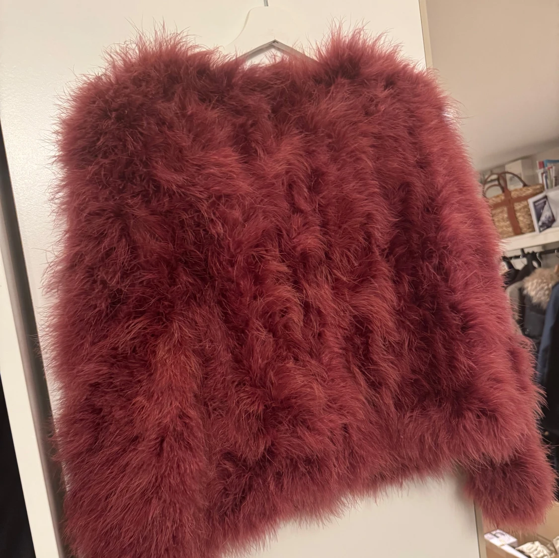 Vinröd pälsjacka - 1