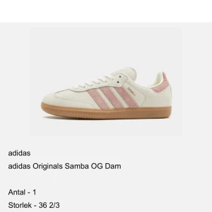 INTRESSEKOLL💐 Beige kräm vita adidas samba og rosa ränder - intressekoll på mina adidas samba. Storlek 36 2/3 blev tyvärr lite för små för mig 💐🩷 Helt nya och oanvända, lappar kvar!🩷
