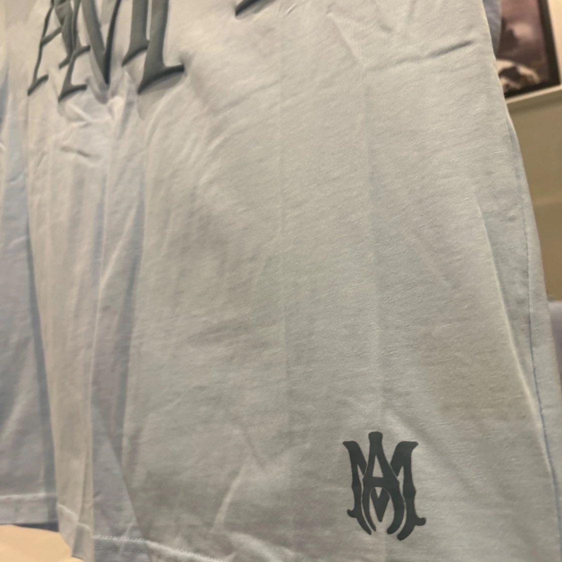 Ljusblå t-shirt från Amiri - 2