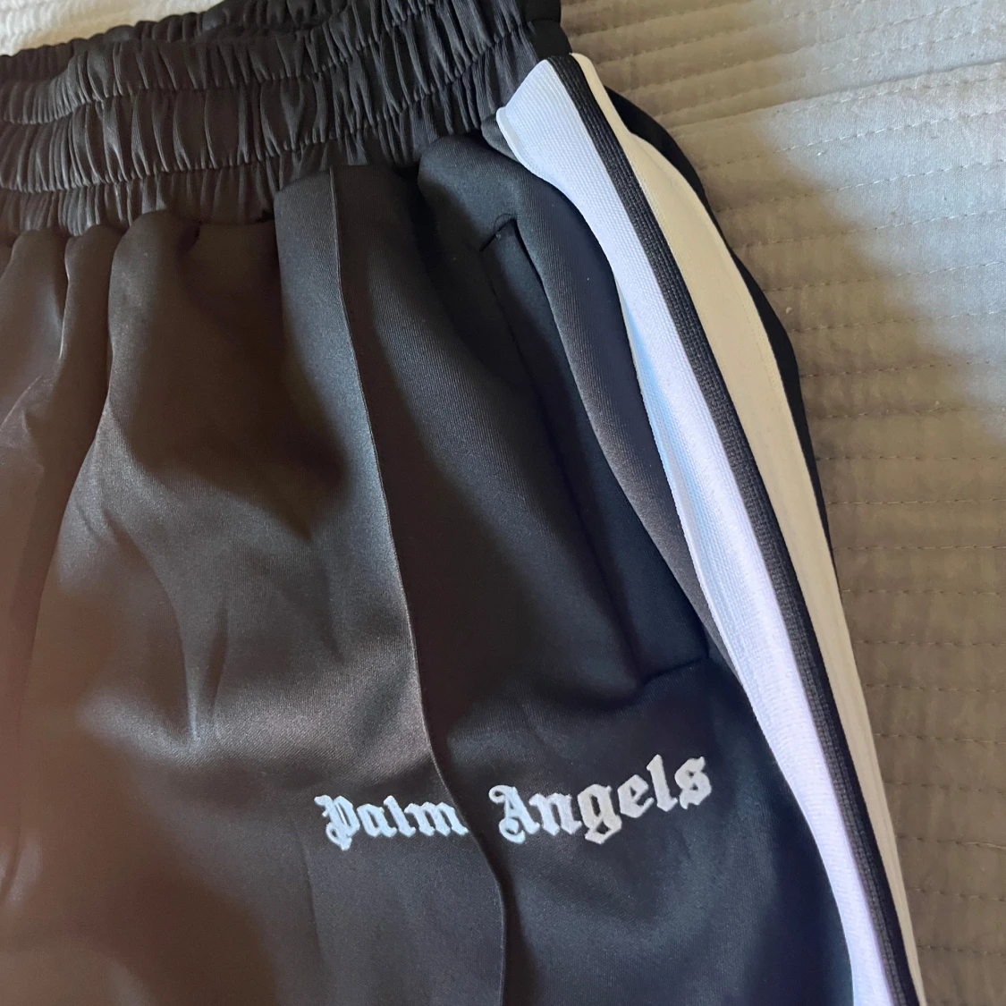 Svarta byxor från Palm Angels - 1