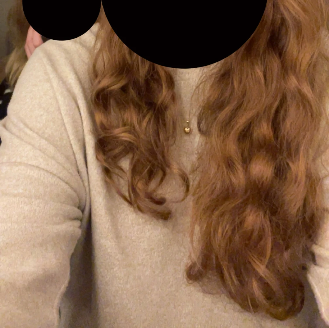 Beige stickad tröja - 1