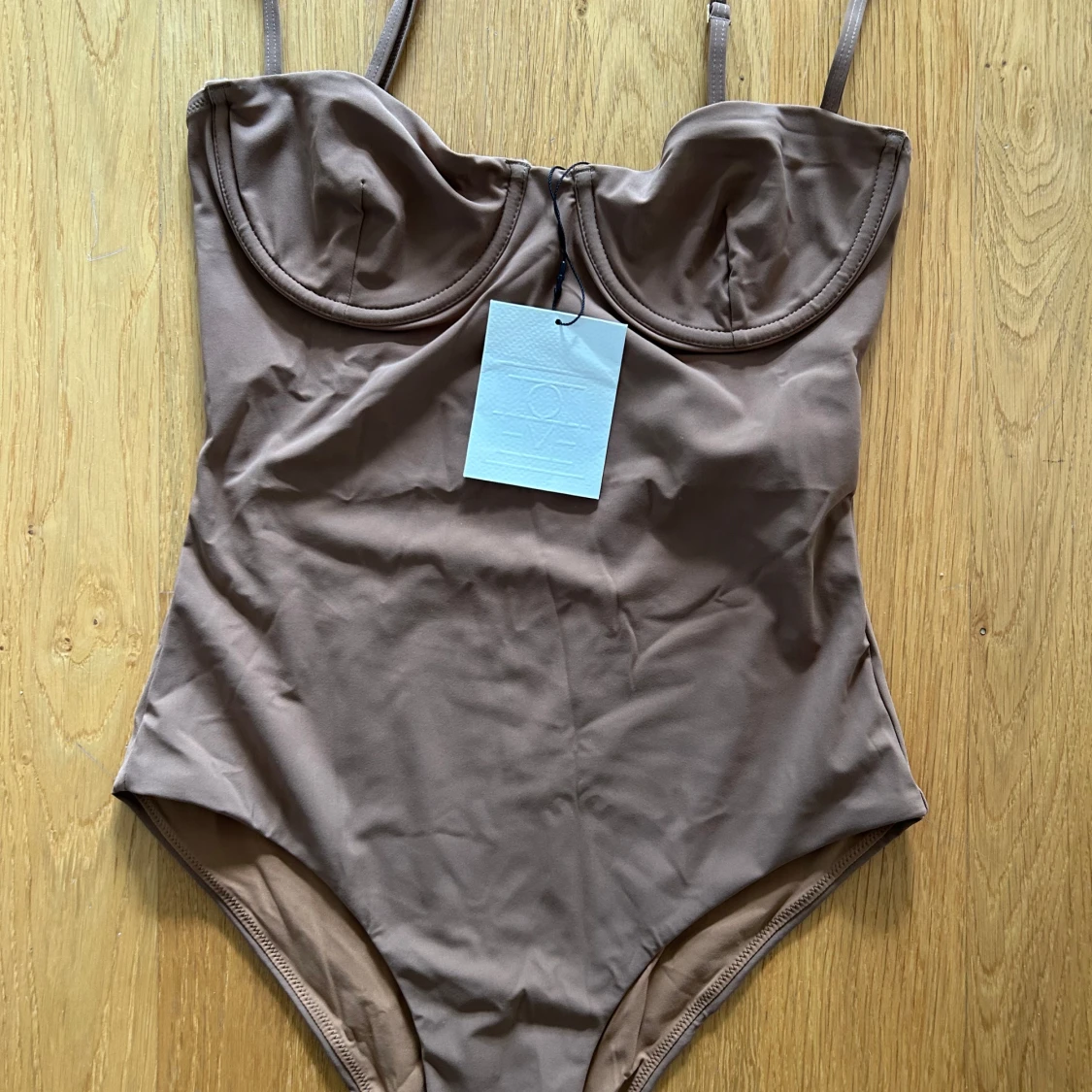 Brun baddräkt från Totême - 1