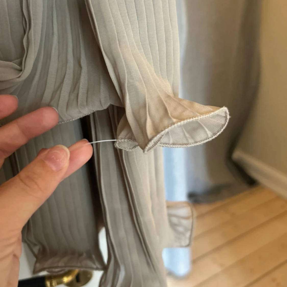 VOLANG KLÄNNING  - 4