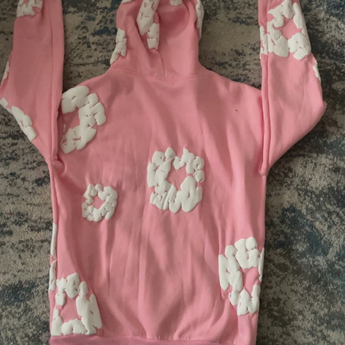 Rosa hoodie från Denim Tears/ STORLEK M-S/ - 1
