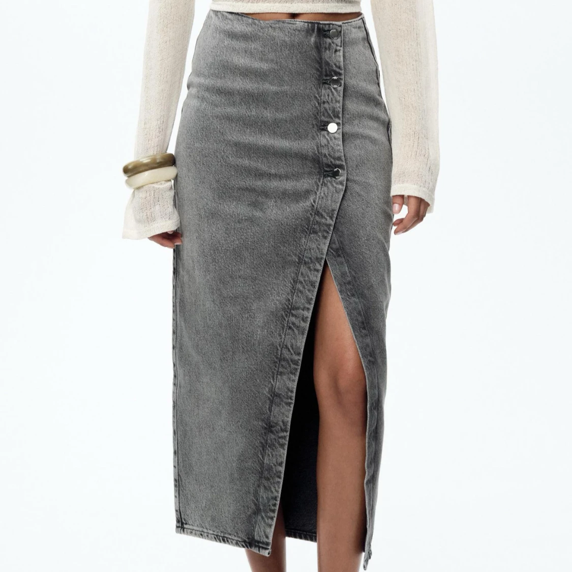 Grå jeanskjol med slits  - 1