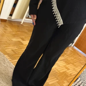 Svarta bluse M - Helt oanvänt 