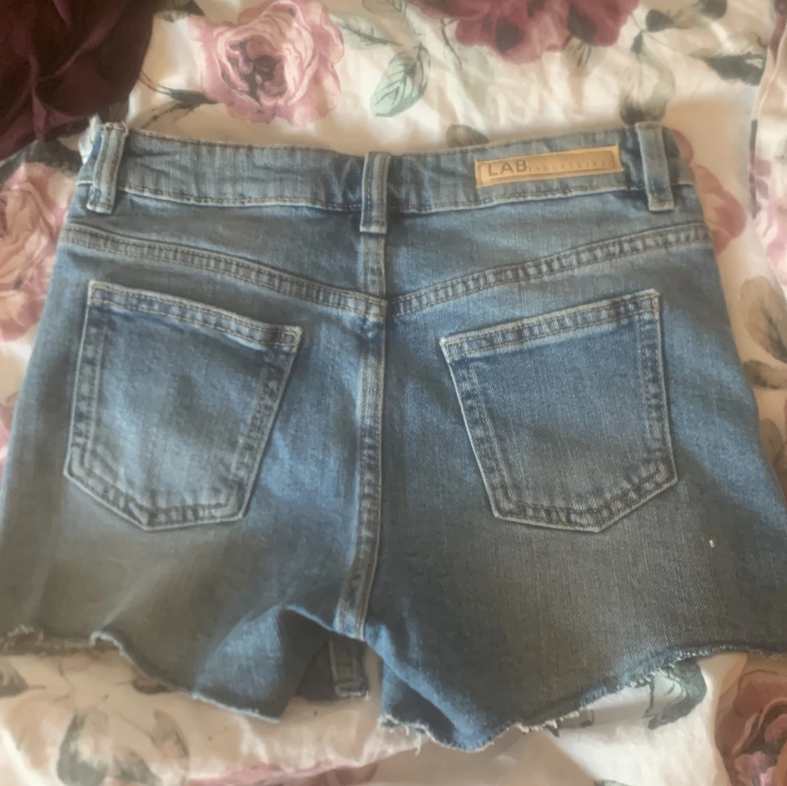 Blå jeansshorts från LAB Industries - 1