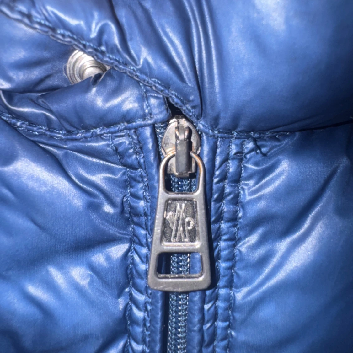 Blå Moncler dunjacka med dragkedja - 4