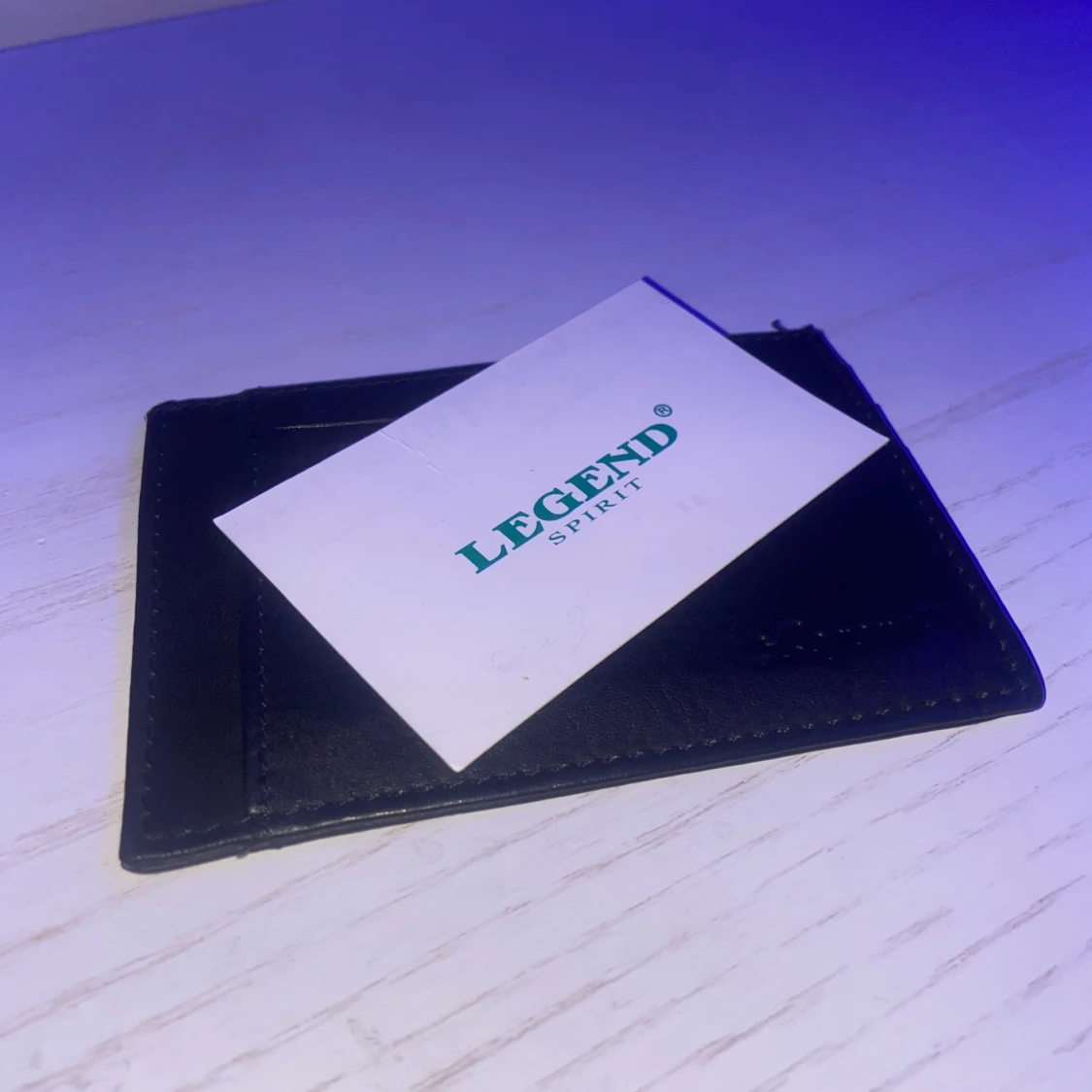 Svart skinnplånbok från Legend Spirit