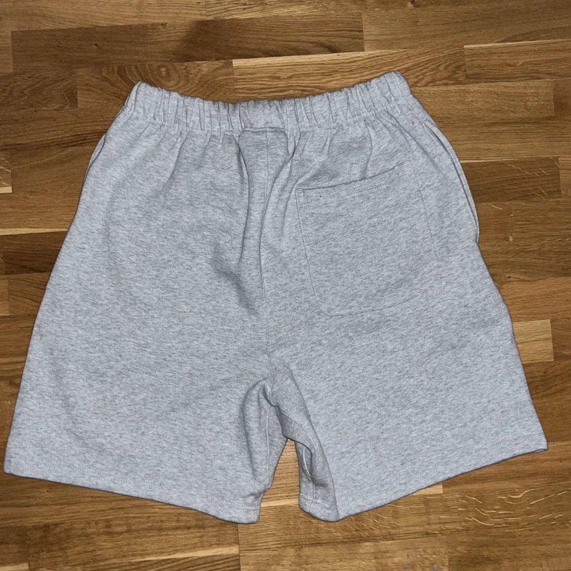 Essentials shorts  - 1