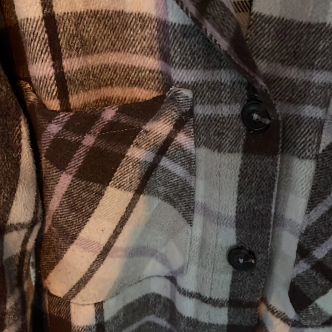 Rutig overshirt i beige och brunt - 2