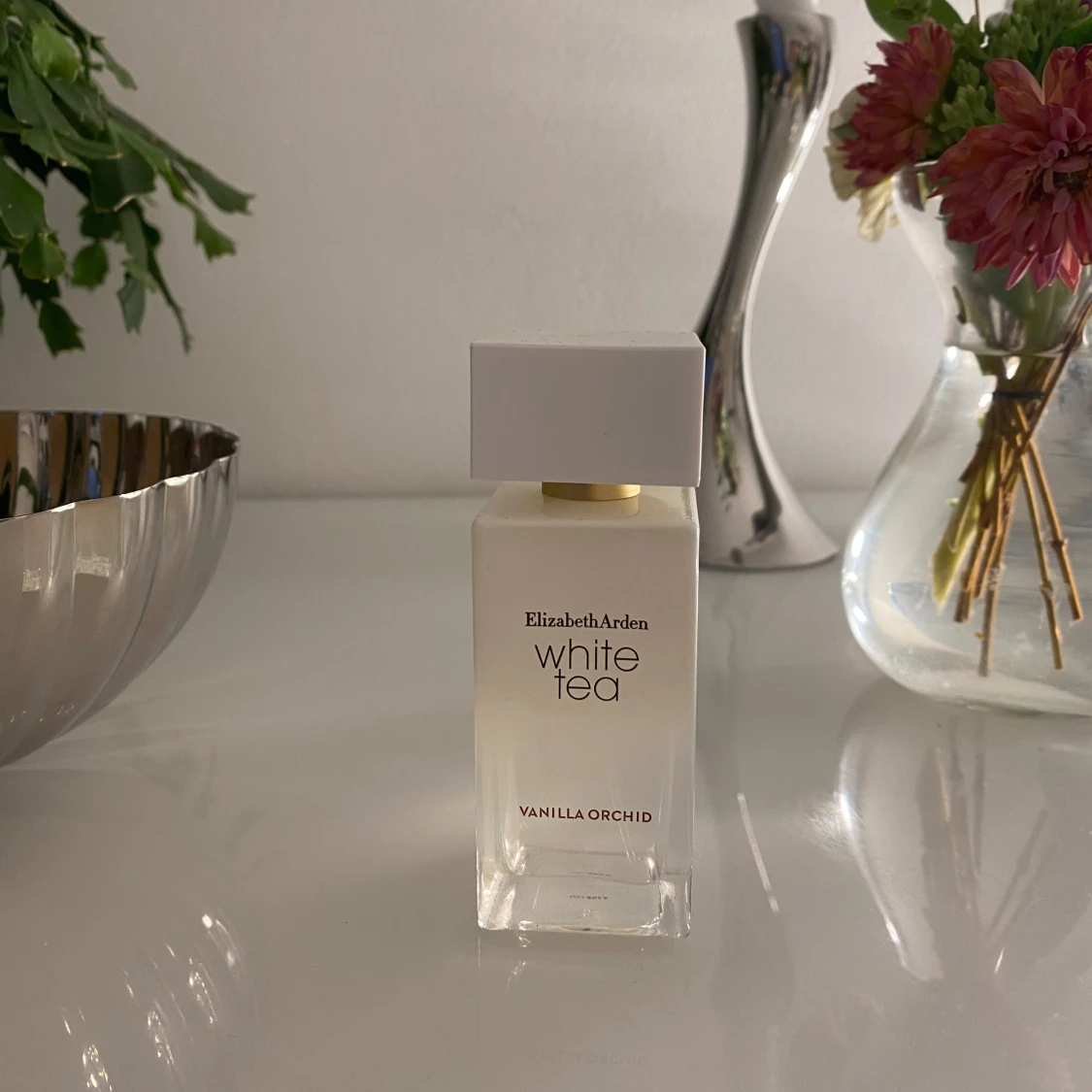 Elisabeth Arden white tea vanilla orchid