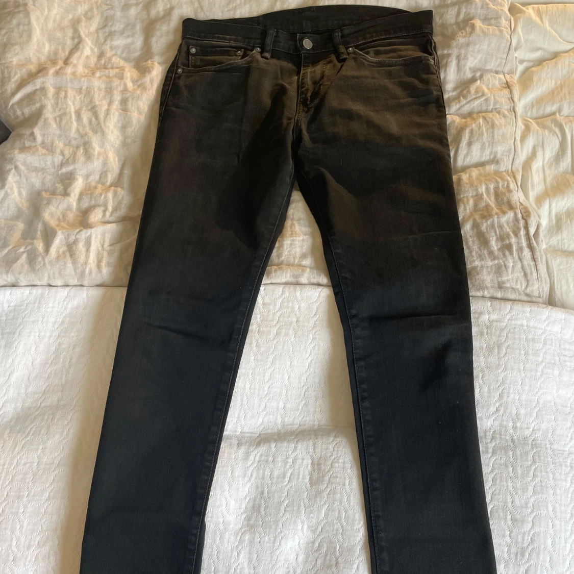 Svarta Levis jeansbyxor - 3