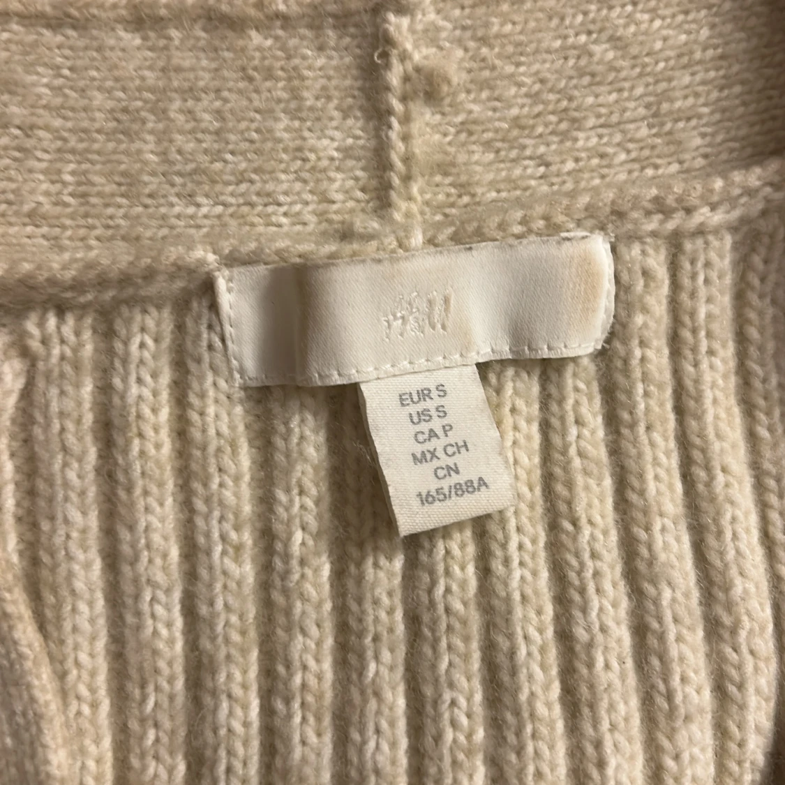 Beige stickad kofta från H&M - 3