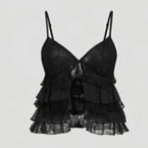 FEST TOPP - Helt ny fest topp med volanger pris kan diskuteras!!!