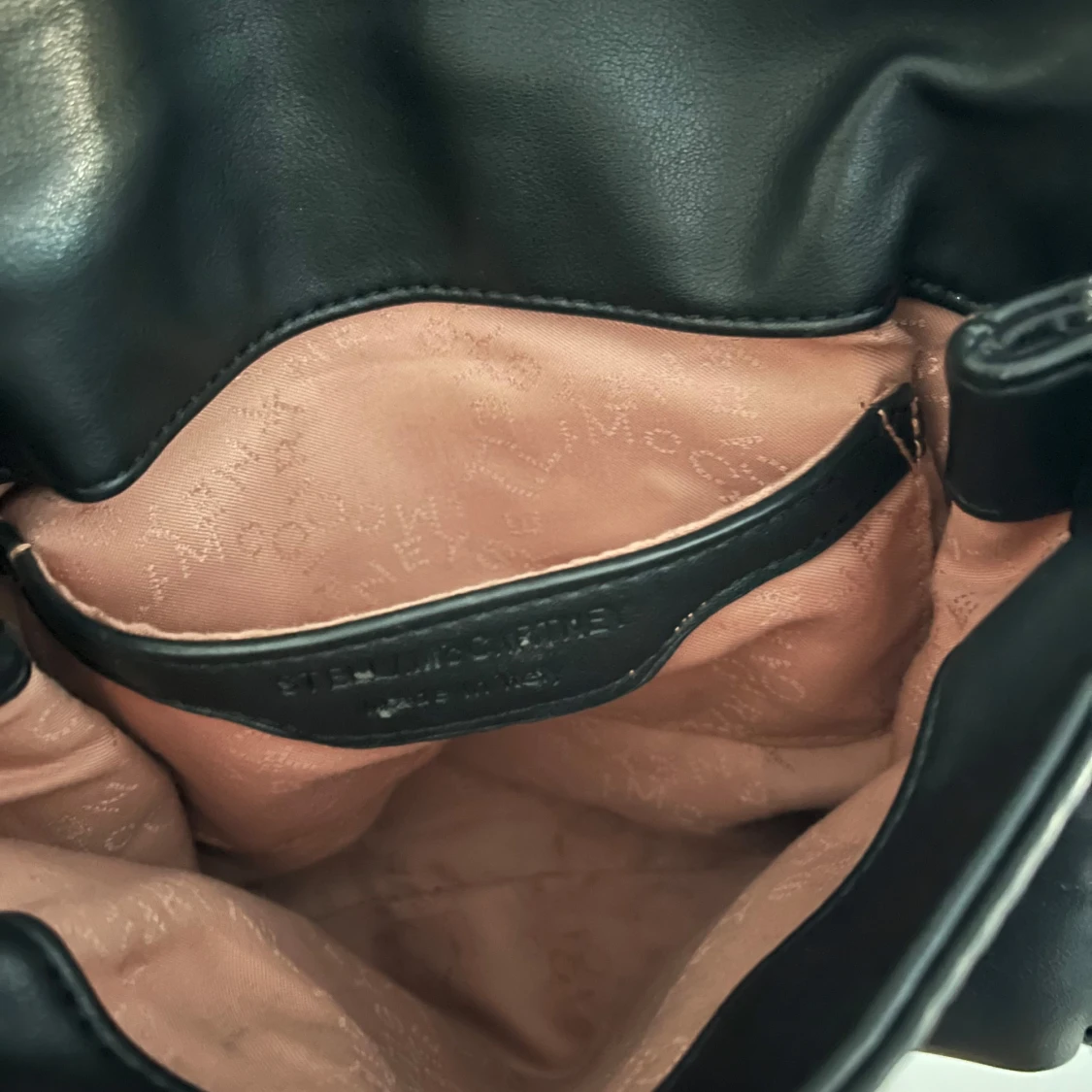 Svart axelväska från Stella McCartney - 2