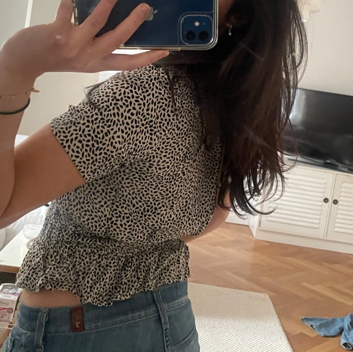 Mönstrad kortärmad blus - 2