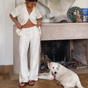 LINNEBYXOR NAKD - Söker dessa i strl 36!! 🙏🏻🙏🏻🙏🏻🙏🏻