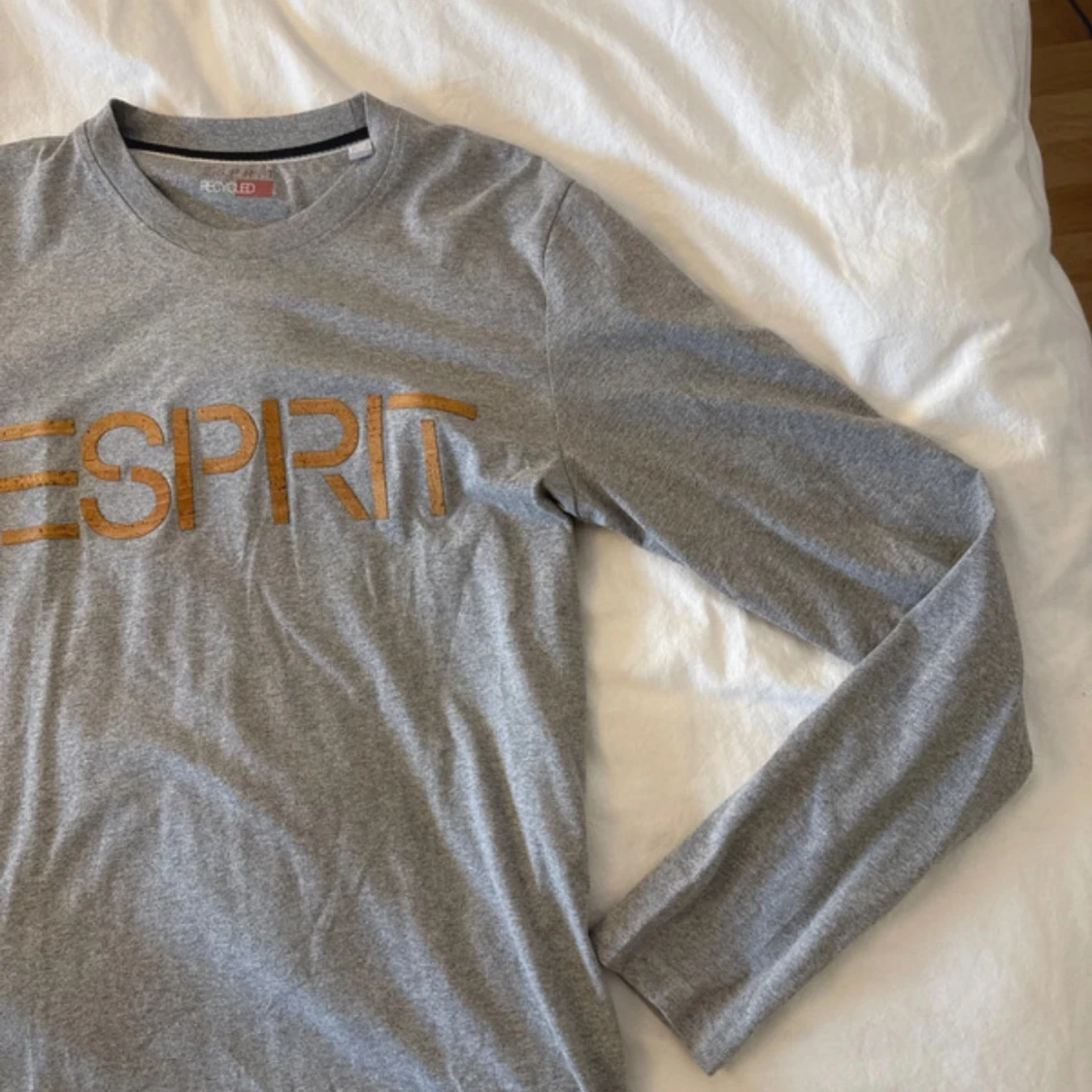 Grå långärmad tröja från Esprit - 2