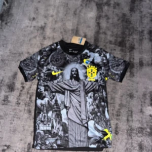  Brasil Nike fotbollströja - Aldrig använd ✅ med tags✅