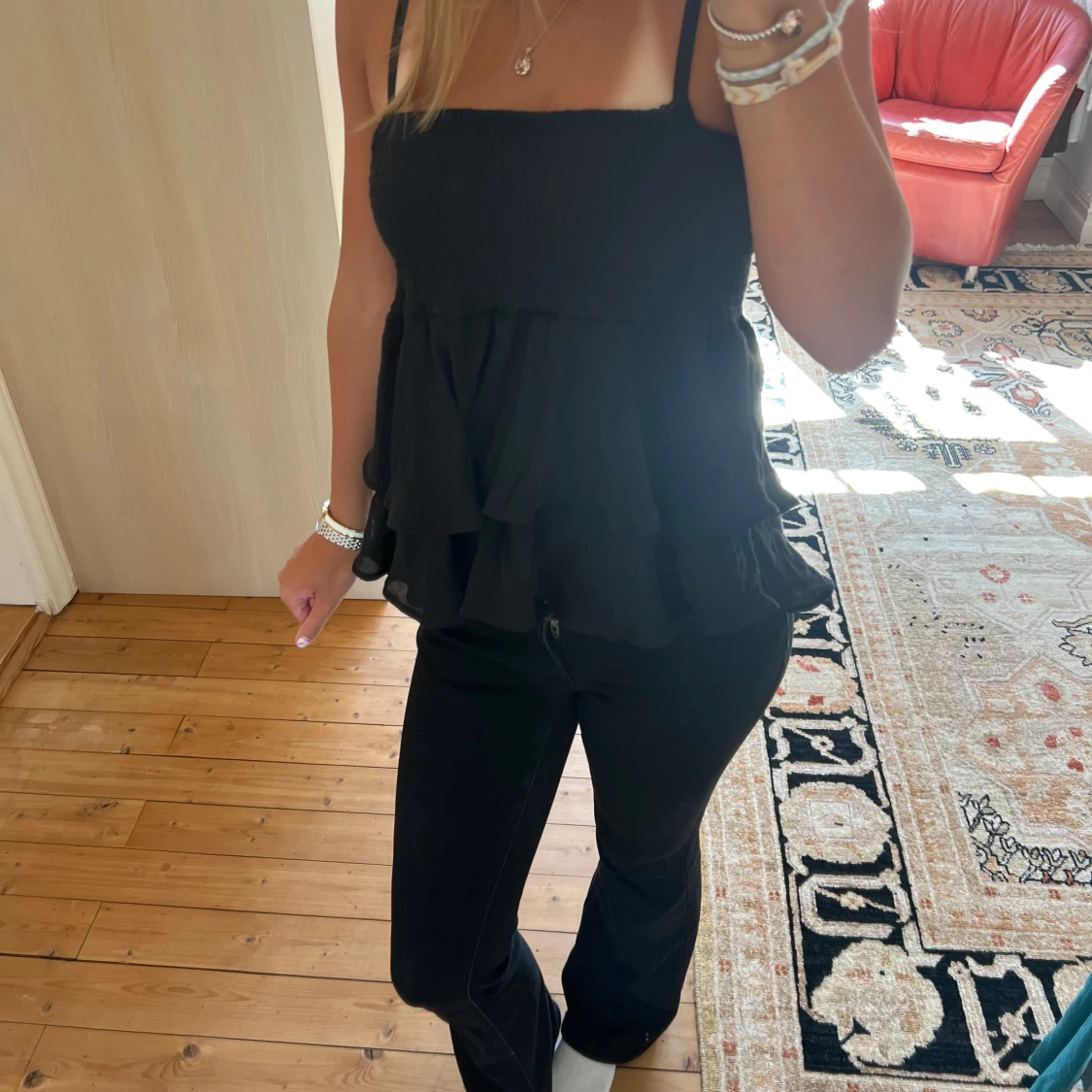 Svart volangkjol/topp - 1