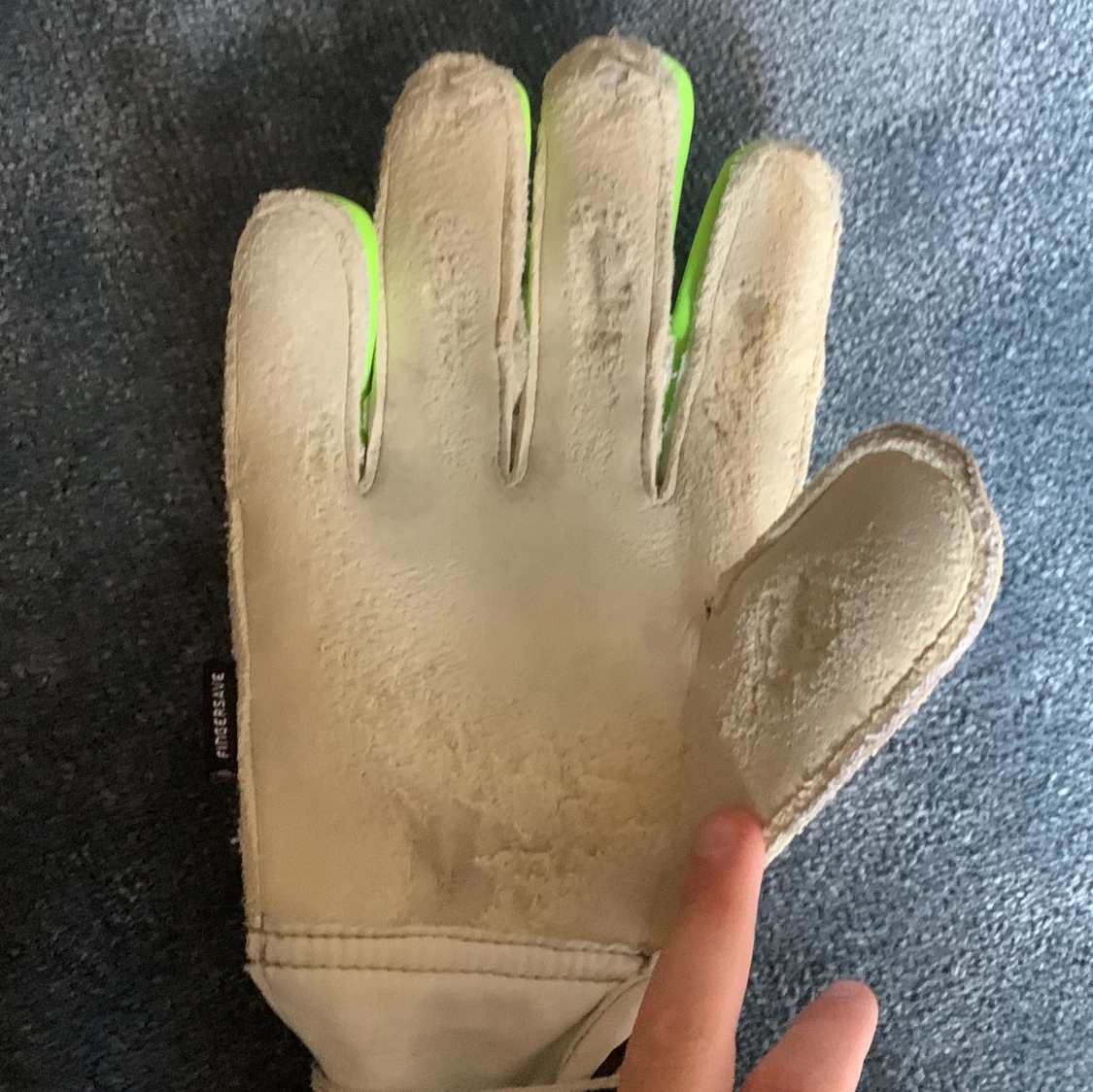 Adidas Predator målvaktshandskar - 4