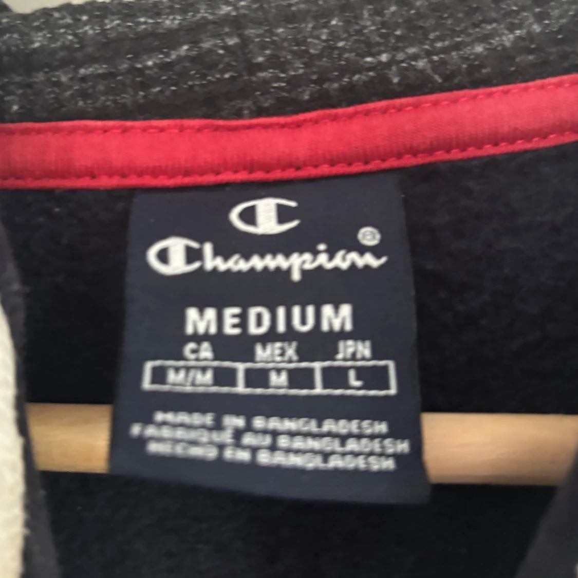 mörkblå Champion hoodie med dragkedja - 1