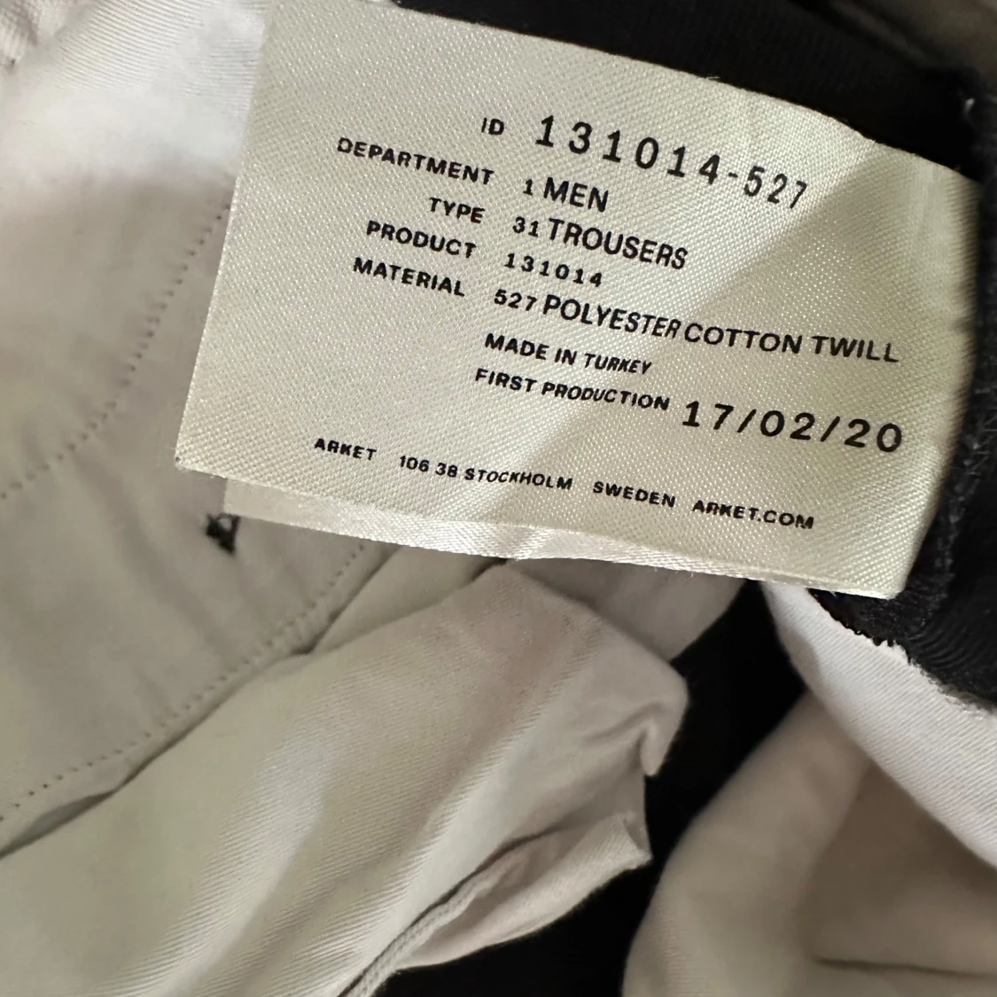 Svarta chinos från Arket - 2