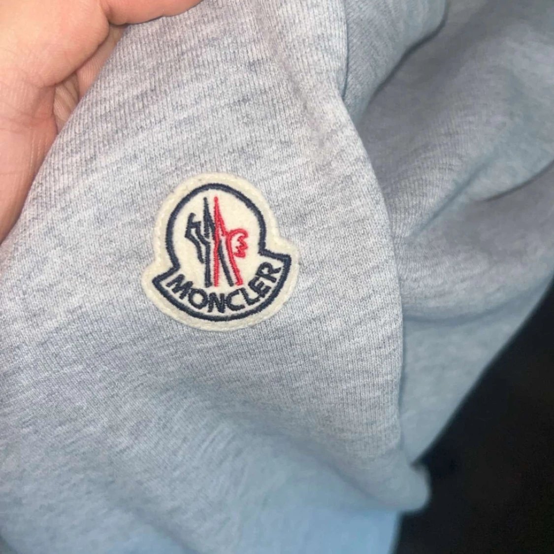 Grå Moncler hoodie med huva - 4