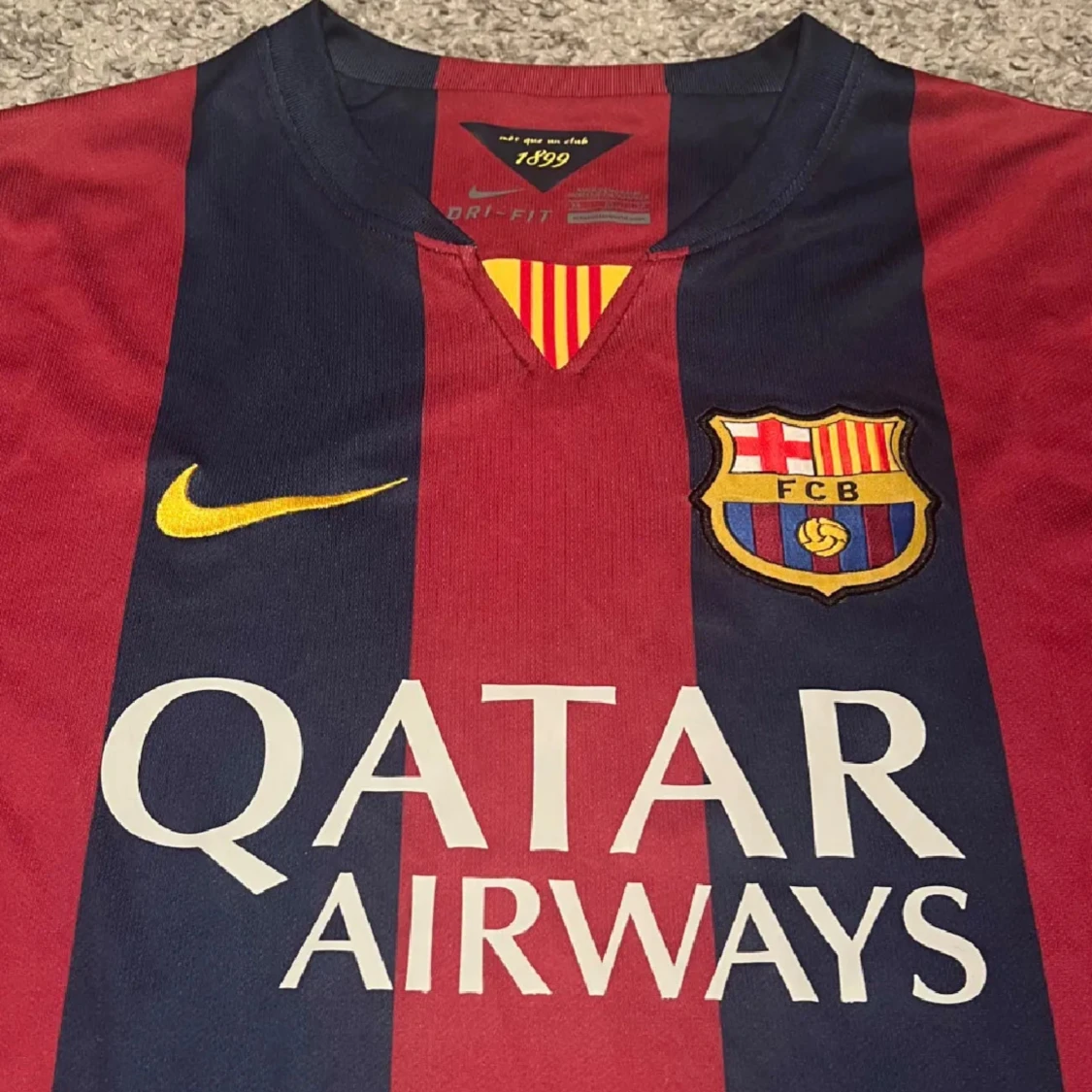 FC Barcelona hemmatröja 2014/15 - 1