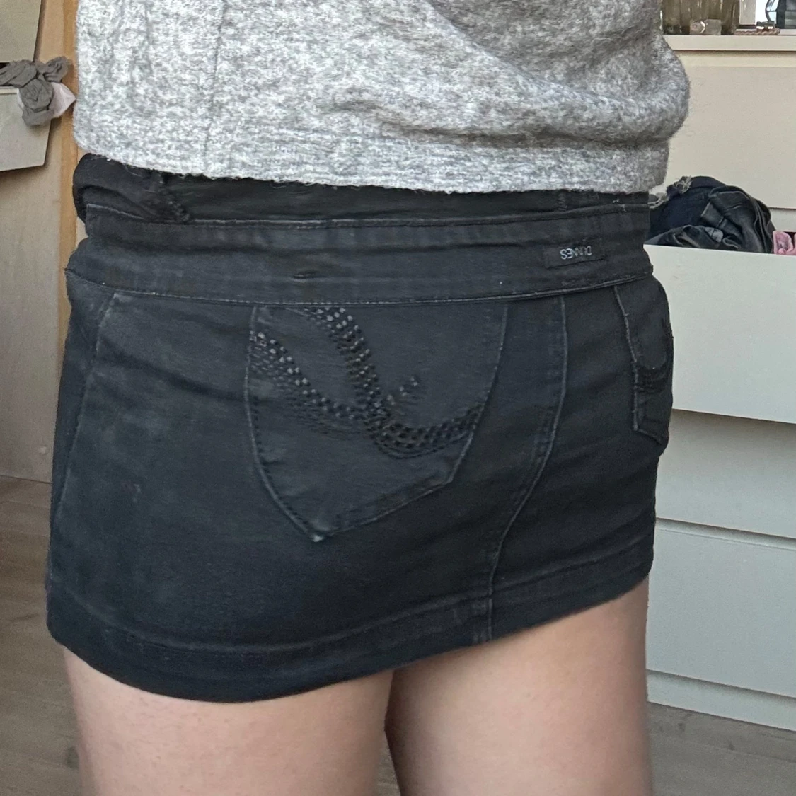 Svart jeanskjol  - 1