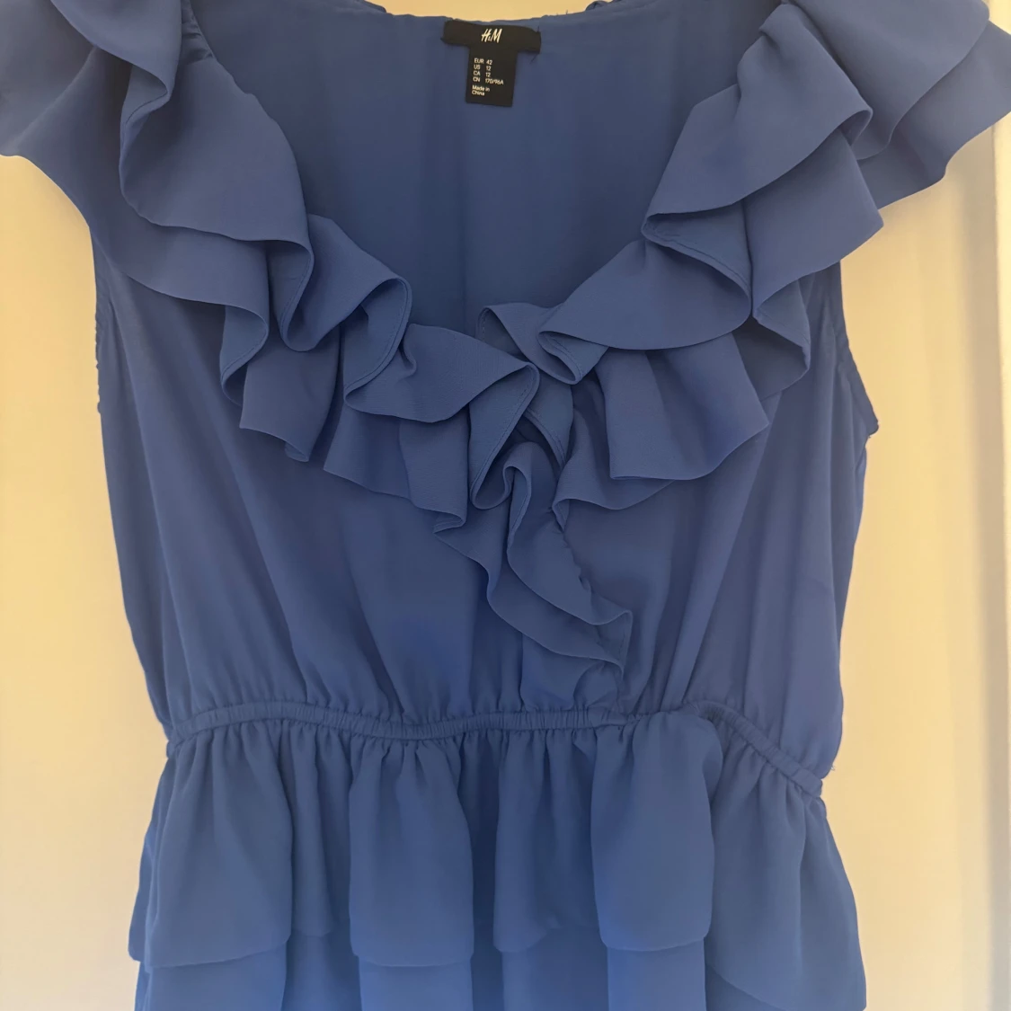 Blå volangtopp från H&M - 1