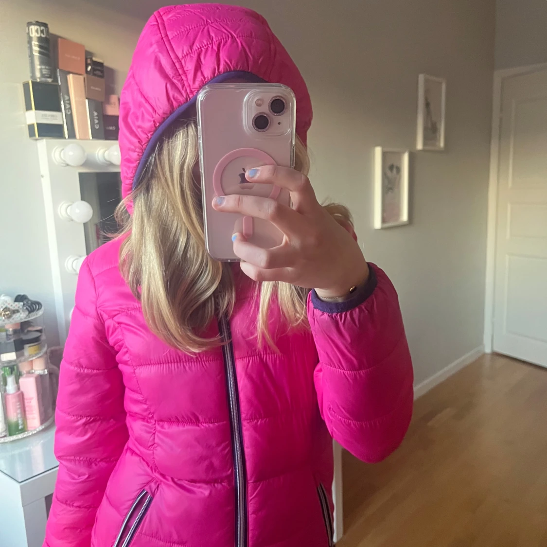 Rosa pufferjacka med huva från Michael kors - 2