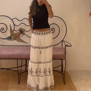 Zara långkjol - Jättefin långkjol från Zara köpt förra sommaren och i bra skick