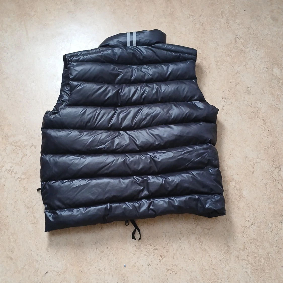 Svart dunväst från Canada Goose - 4