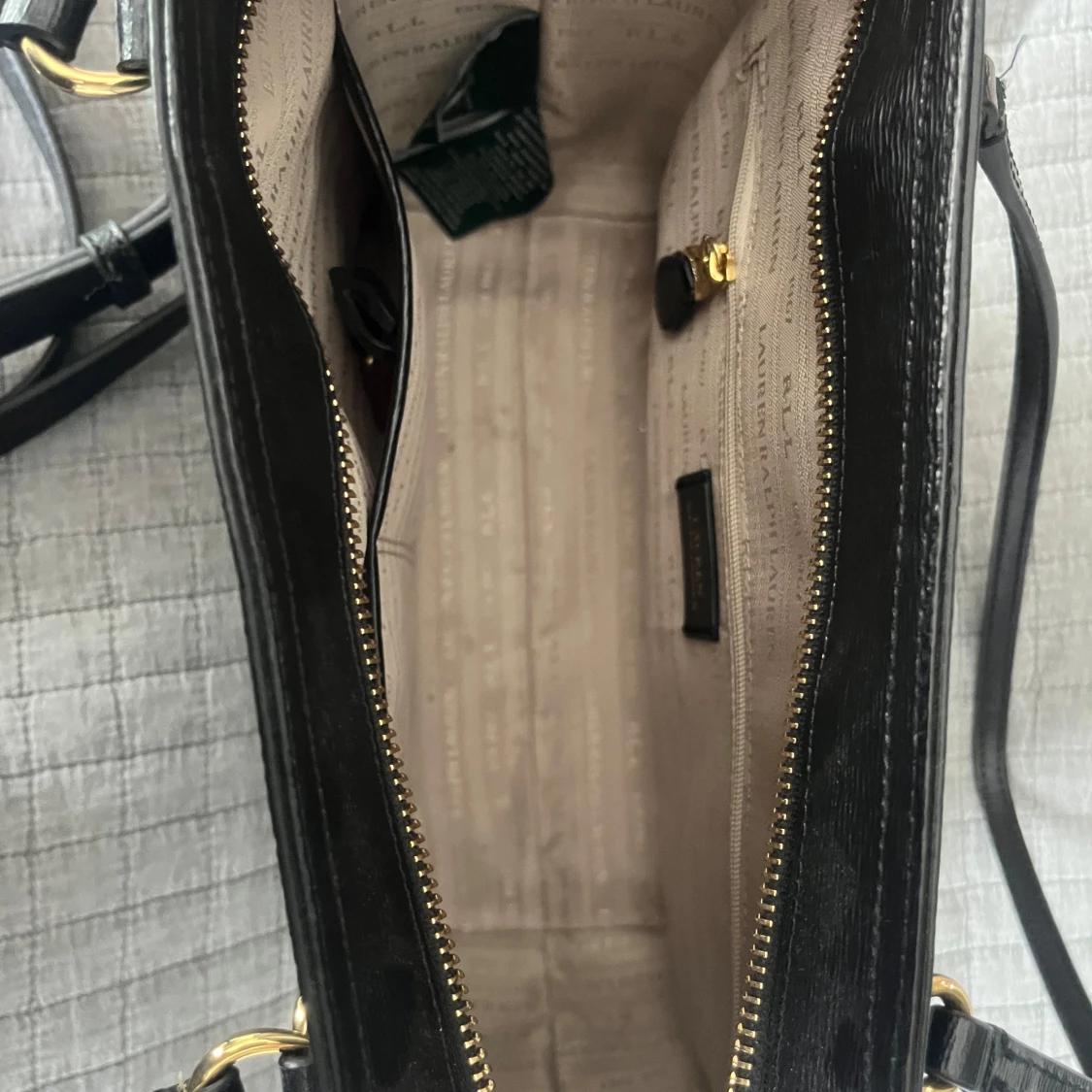 Svart axelväska från Ralph Lauren - 2