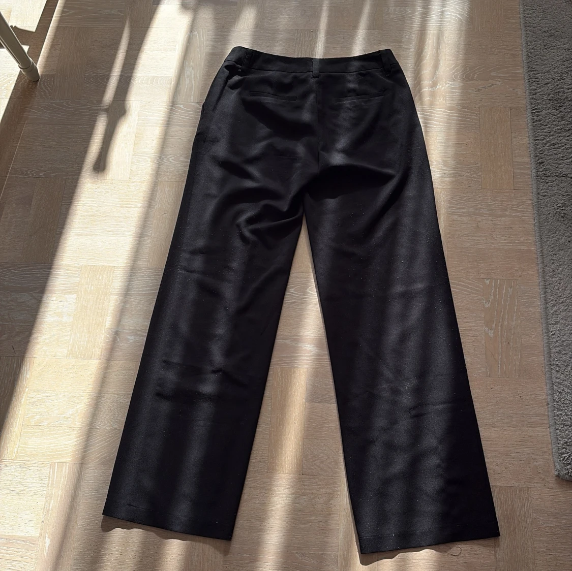 Lågmidjade kostymbyxor  - 1