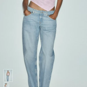 Ljusblå wide jeans - Snygga ljusa jeans från Zara, endast använda 1 gång 