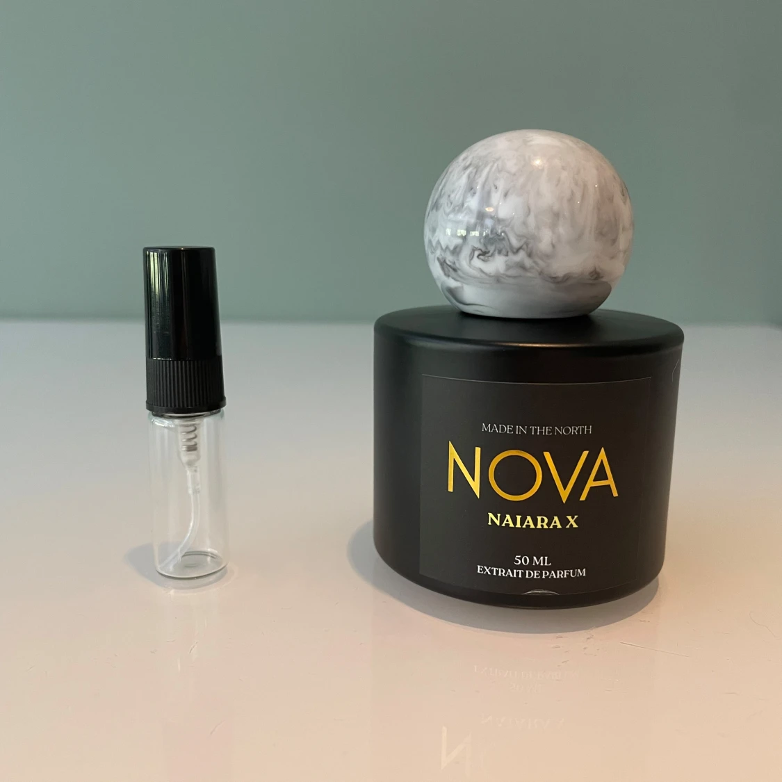 1 ml sample/doftprov av Nova Scents Naiara X
