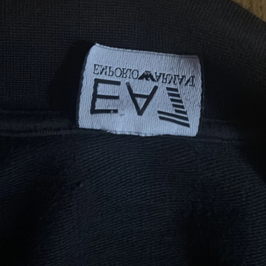 Svart zipjacka från EA7 Emporio Armani - 4