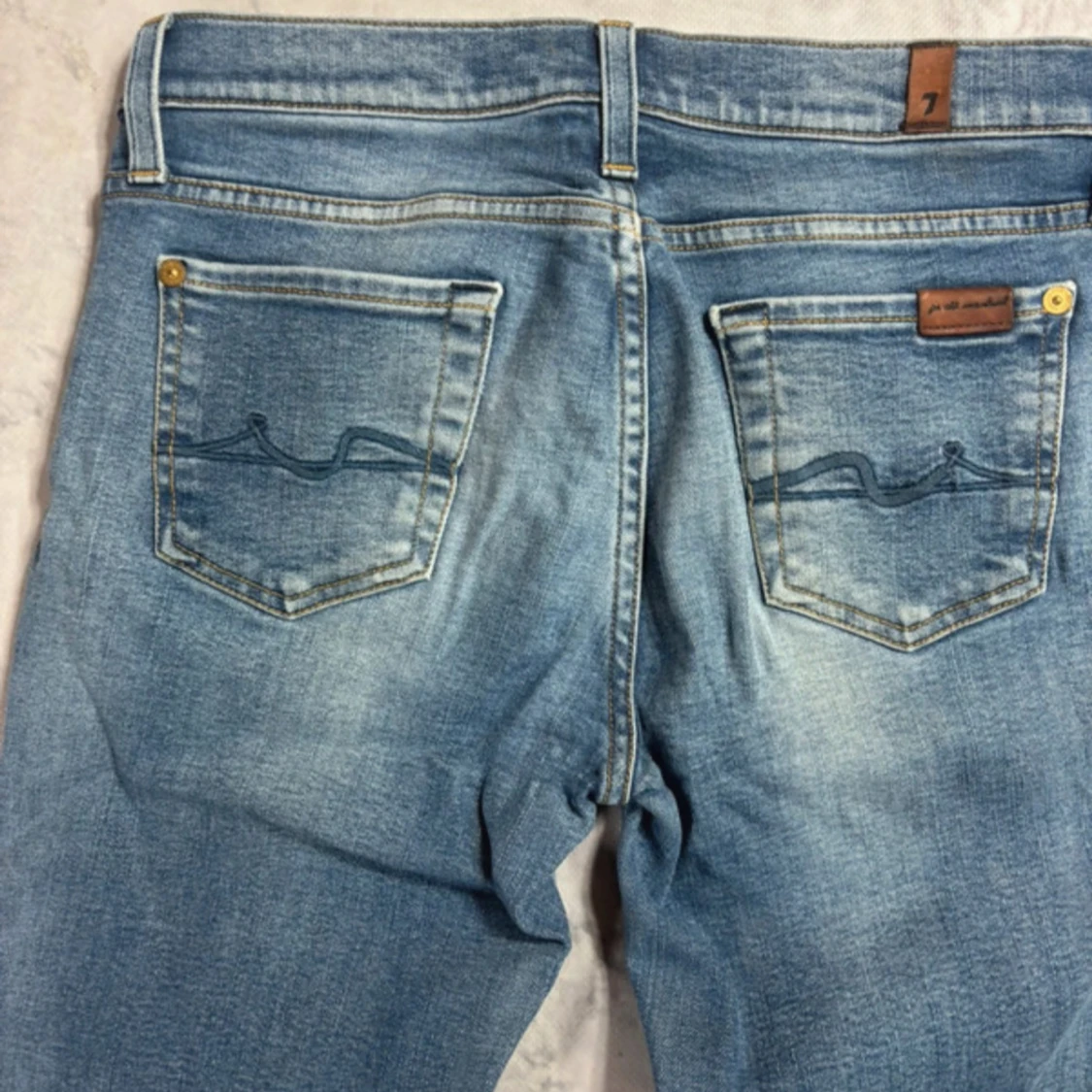 Ljusblå skinny jeans från 7 For All Mankind - 3