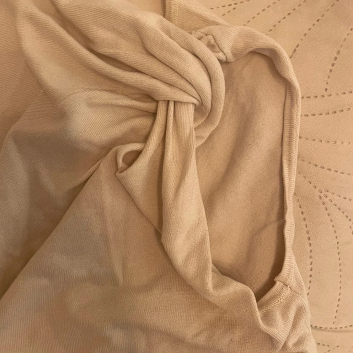 Beige omlottopp från Zara - 1