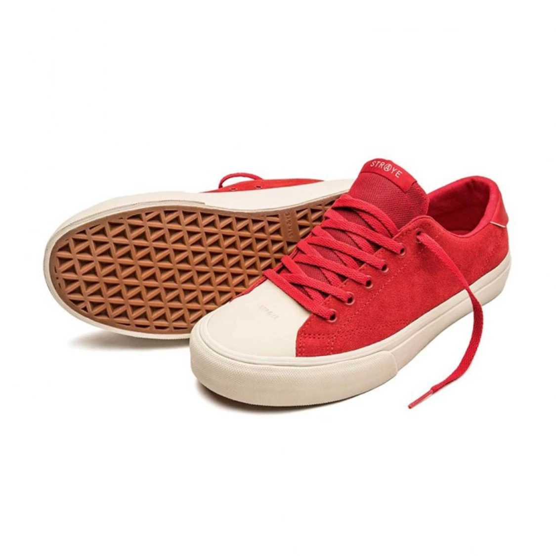 Röda sneakers från STRØYE