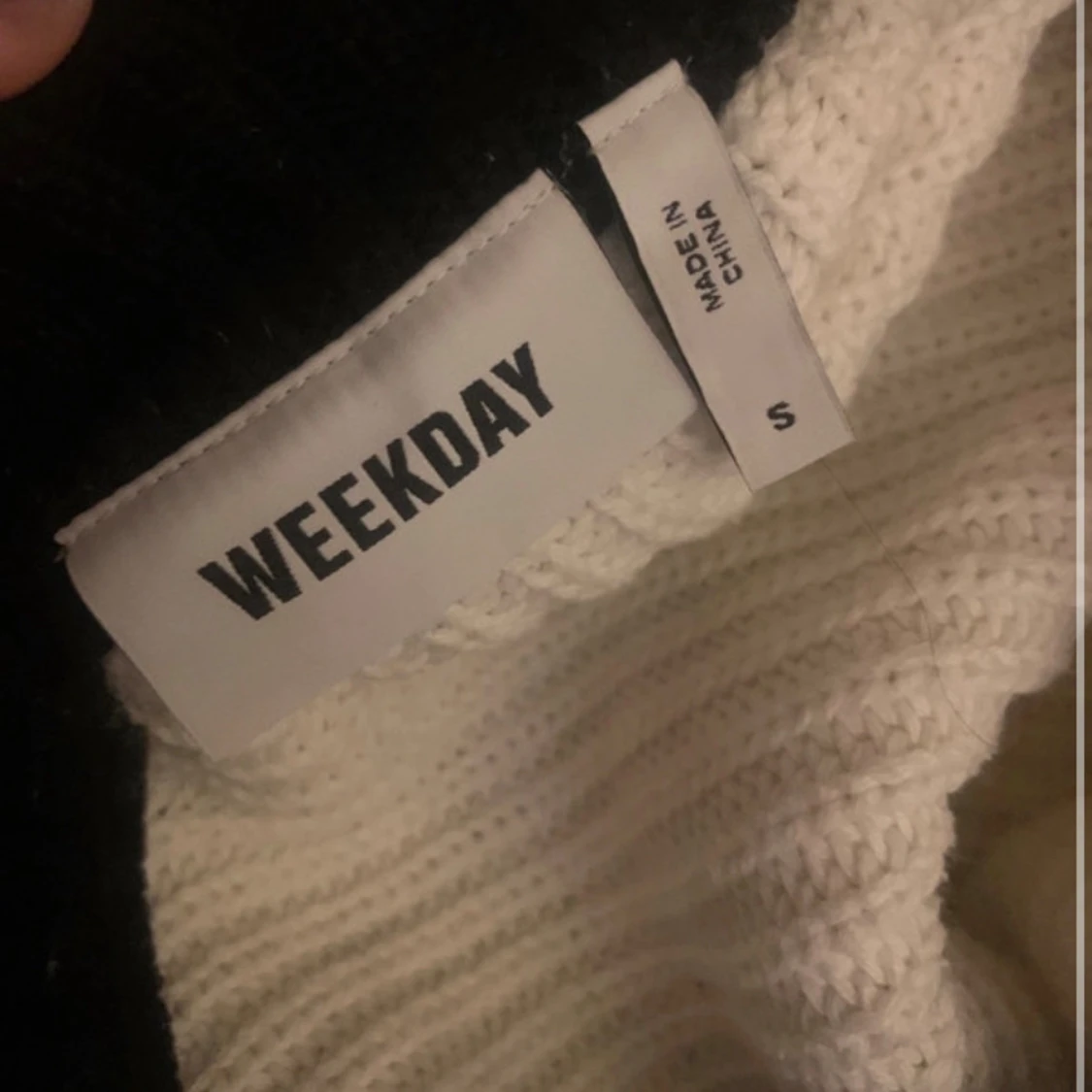 Vit stickad offshoulder tröja y2k baggy opium - 4