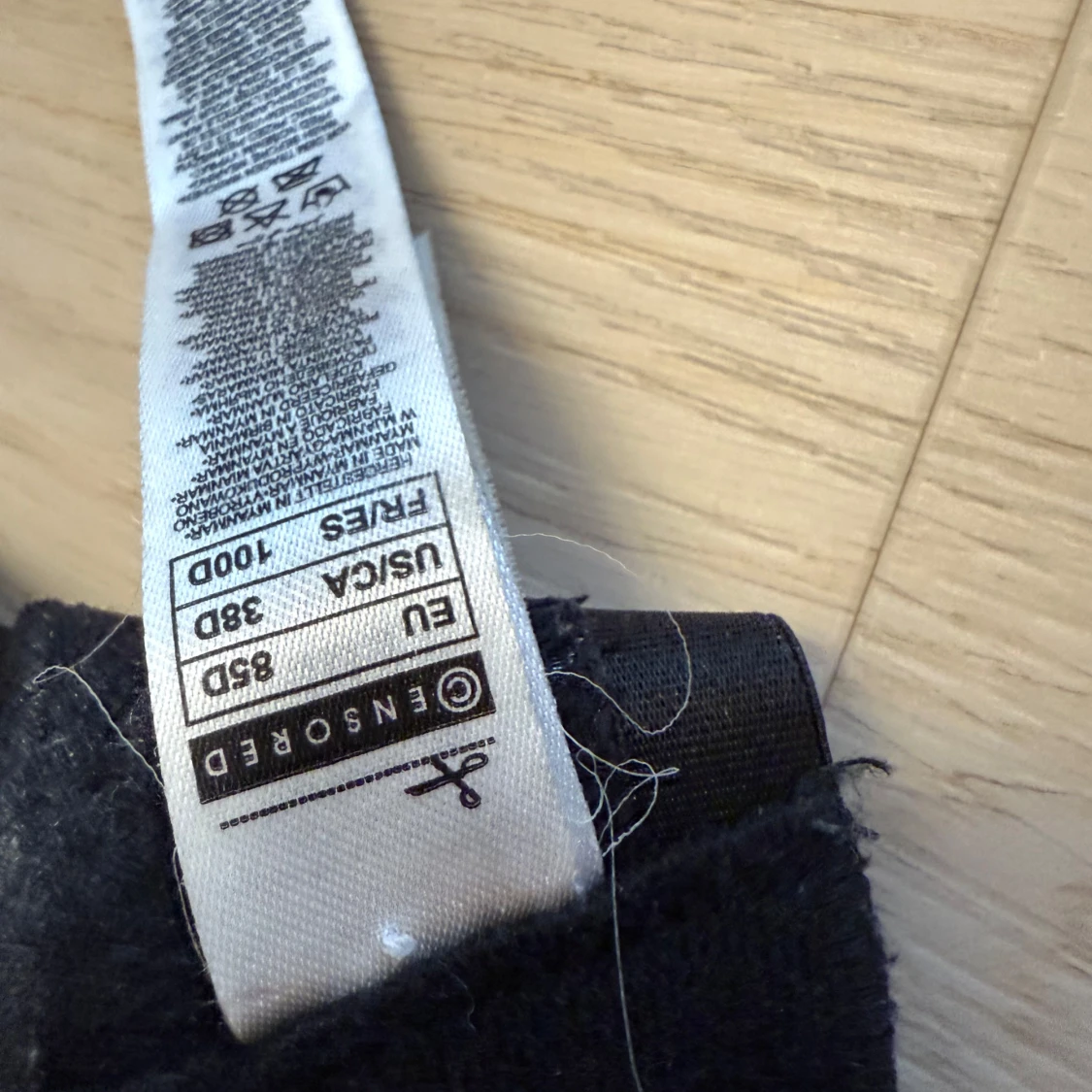 Svart spets-bh från Gensored 85D - 1