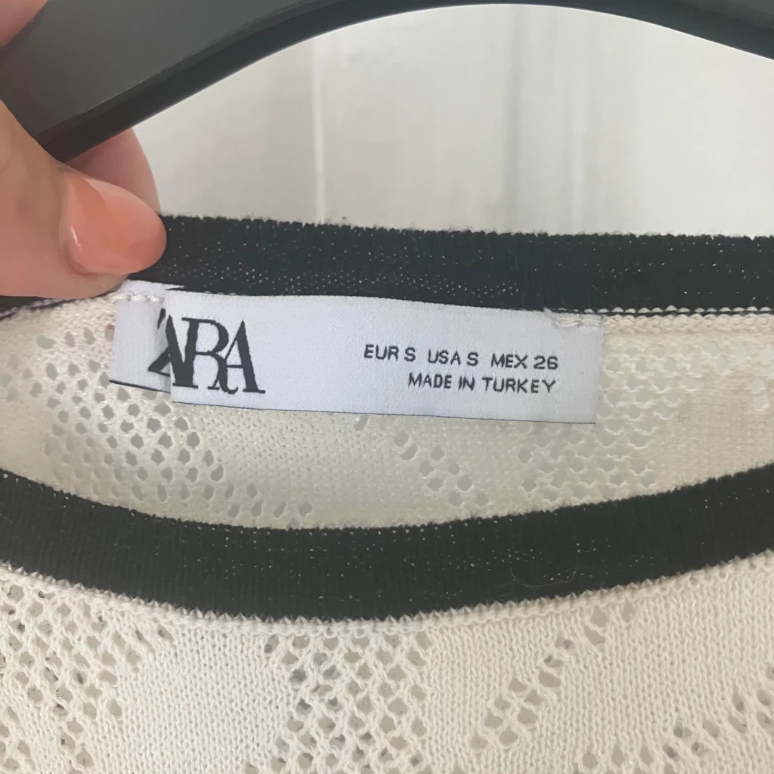 Svart och vit blus från Zara - 1