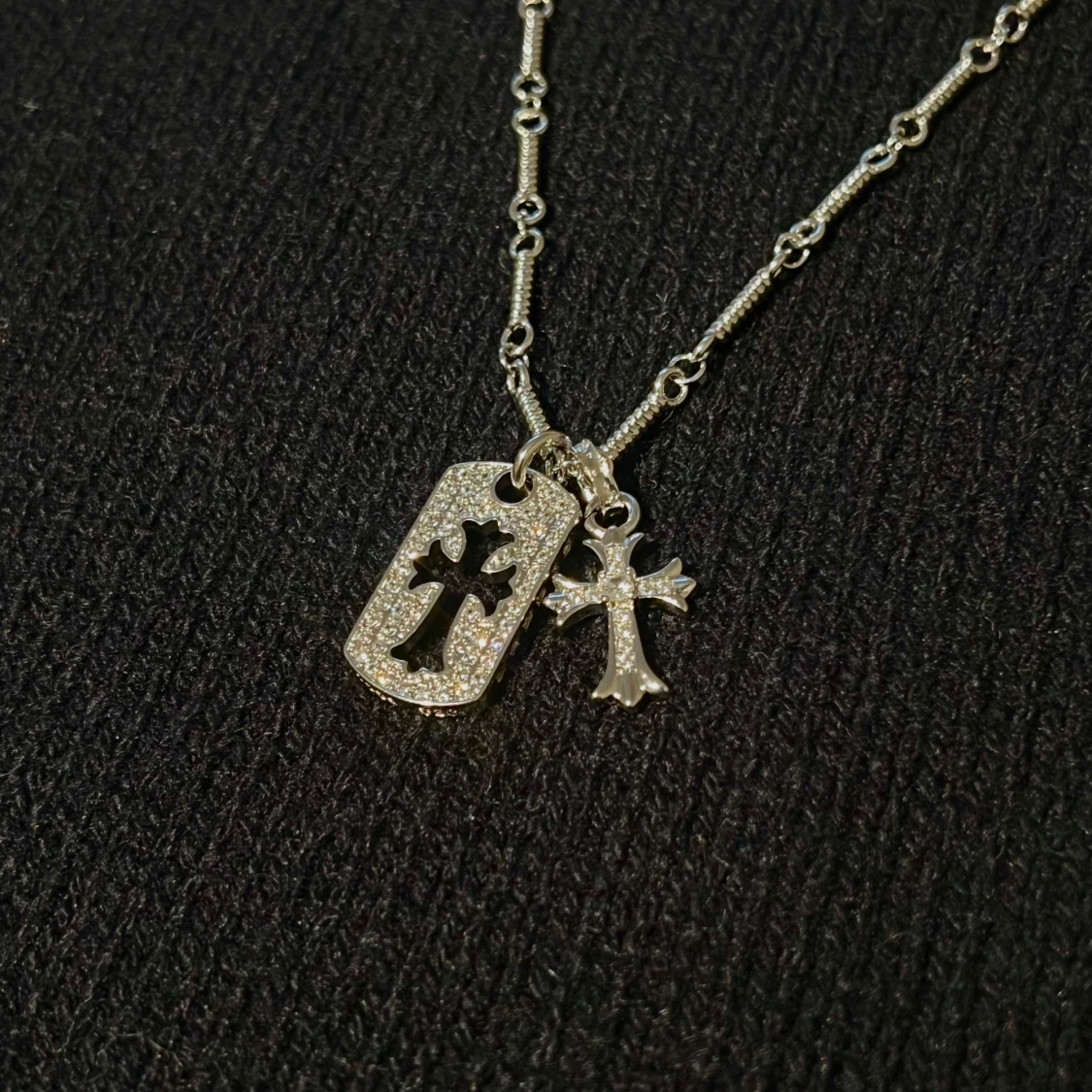 Rockstar Rebel - Silver Cross Cutout Necklace - 1