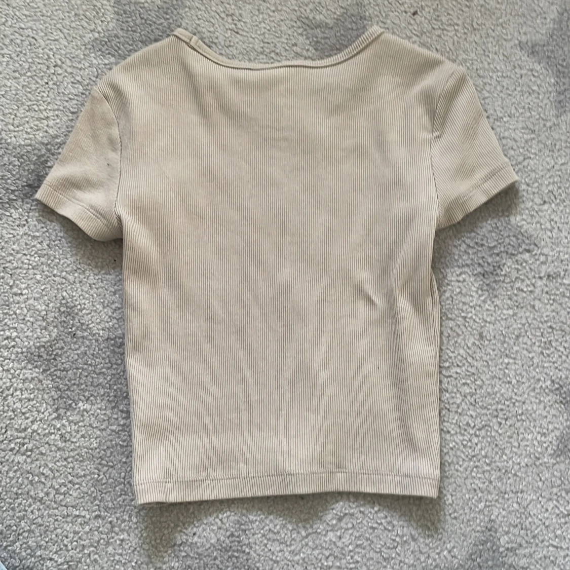 Beige ribbad topp från Hm - 1