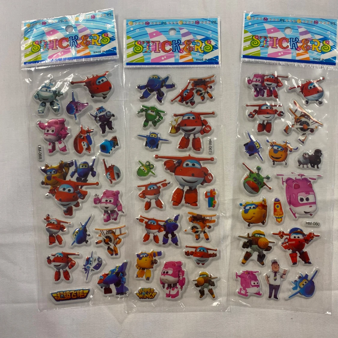 Klistermärken med flygplansmotiv